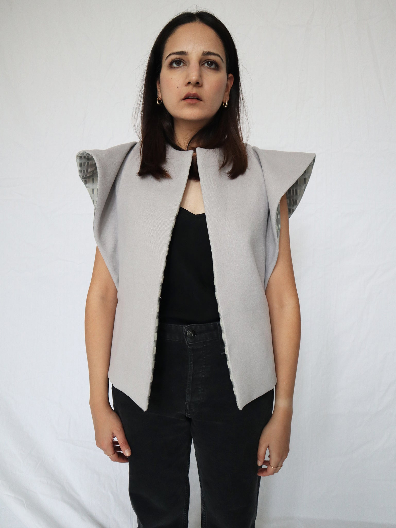 Look 03. Symmetrical Jacket with Winged Sleeves in Grey - FRONT
